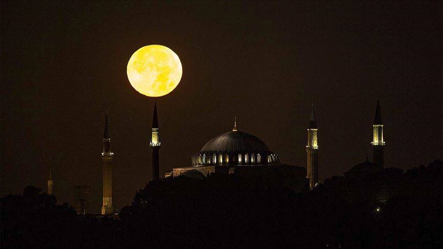Koç burcunda dolunay herkesi etkileyecek! Bu burçlar dikkat: ilişkilerde yeni dönem başlıyor! 8